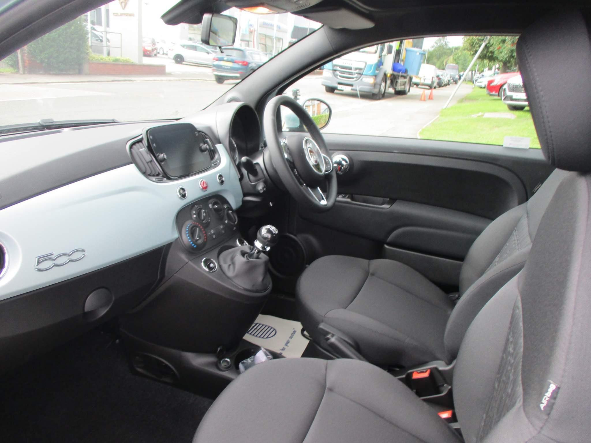 Fiat 500c Hybrid Image 17