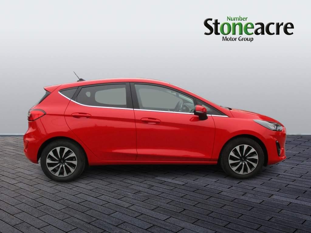 Ford Fiesta Image 2