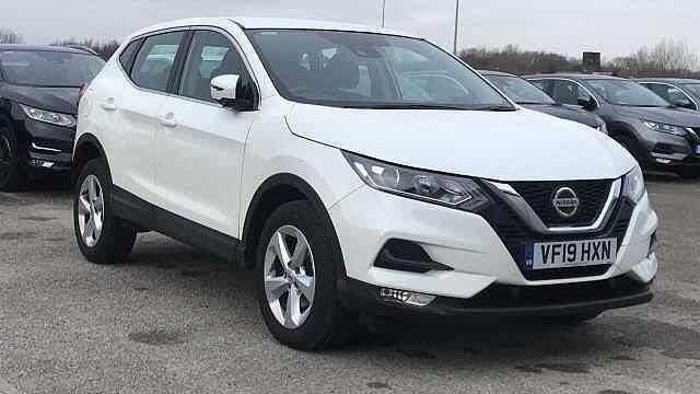 Nissan Qashqai Image 1