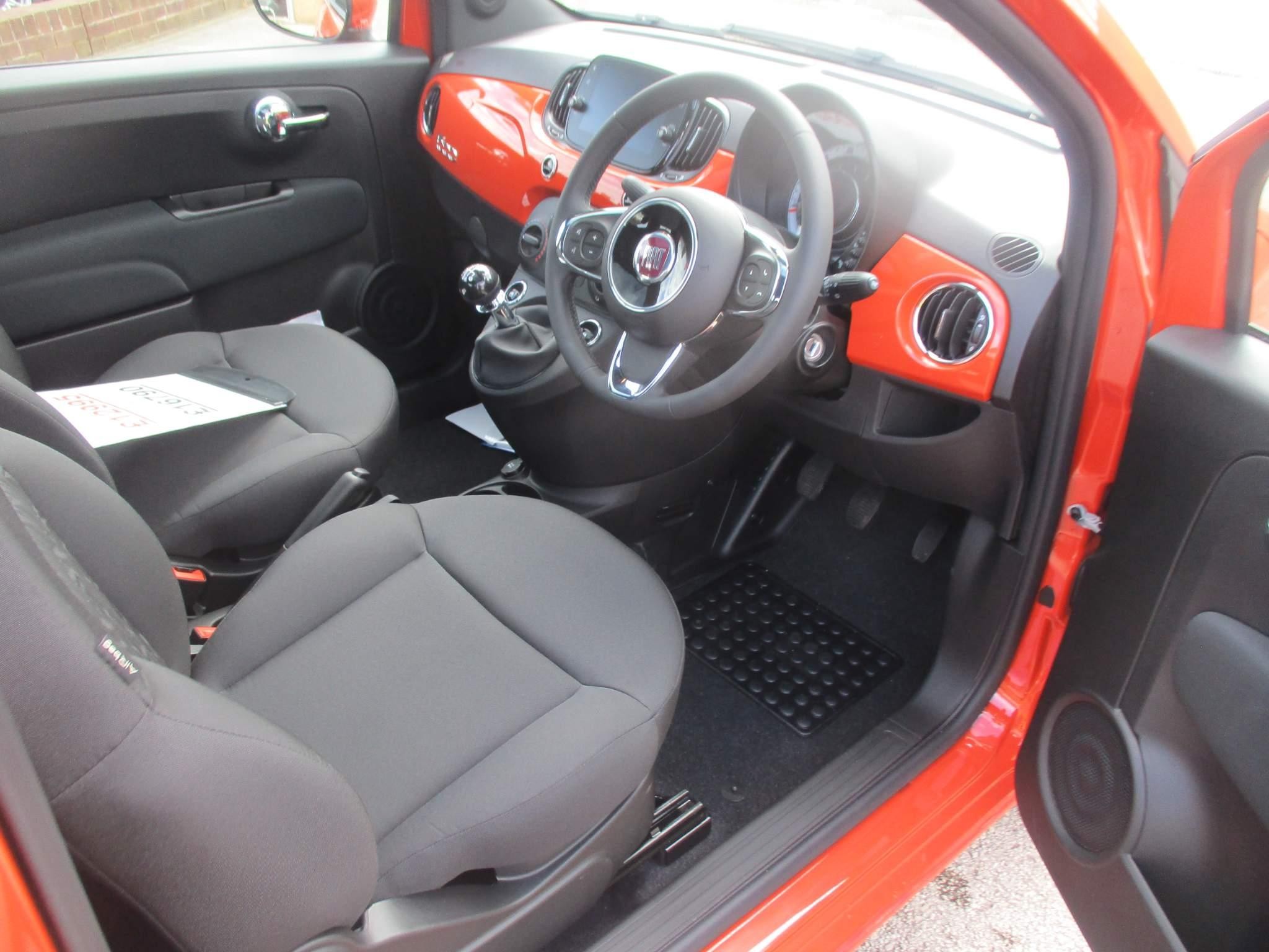 Fiat 500 Hybrid Image 12