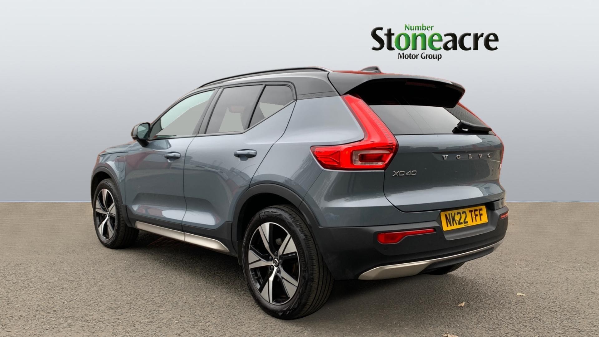 Volvo XC40 Image 2