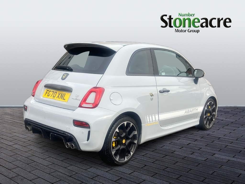 Abarth 595 Image 3