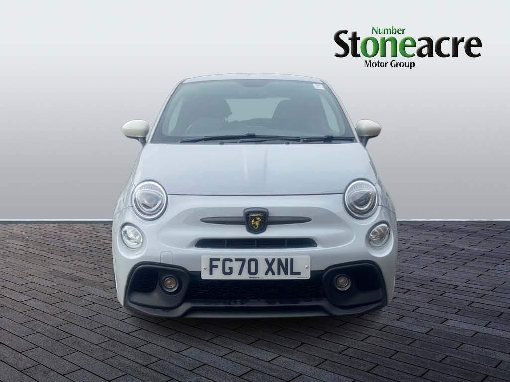 Abarth 595 Image 8