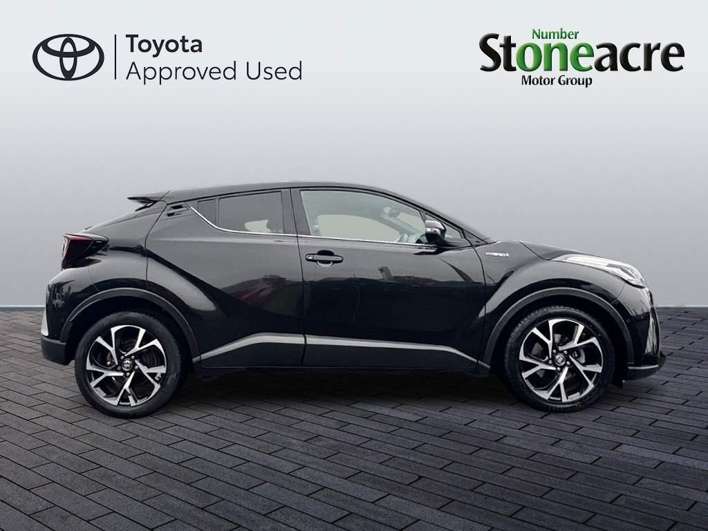 Toyota C-HR Image 4