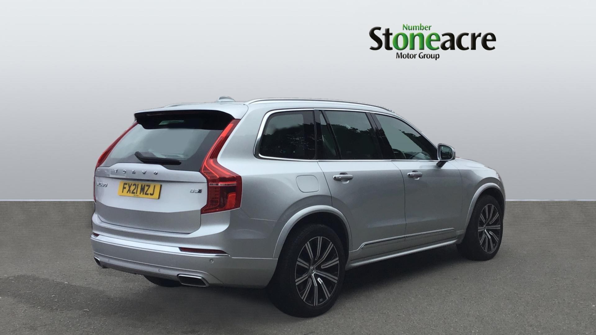 Volvo XC90 Image 7