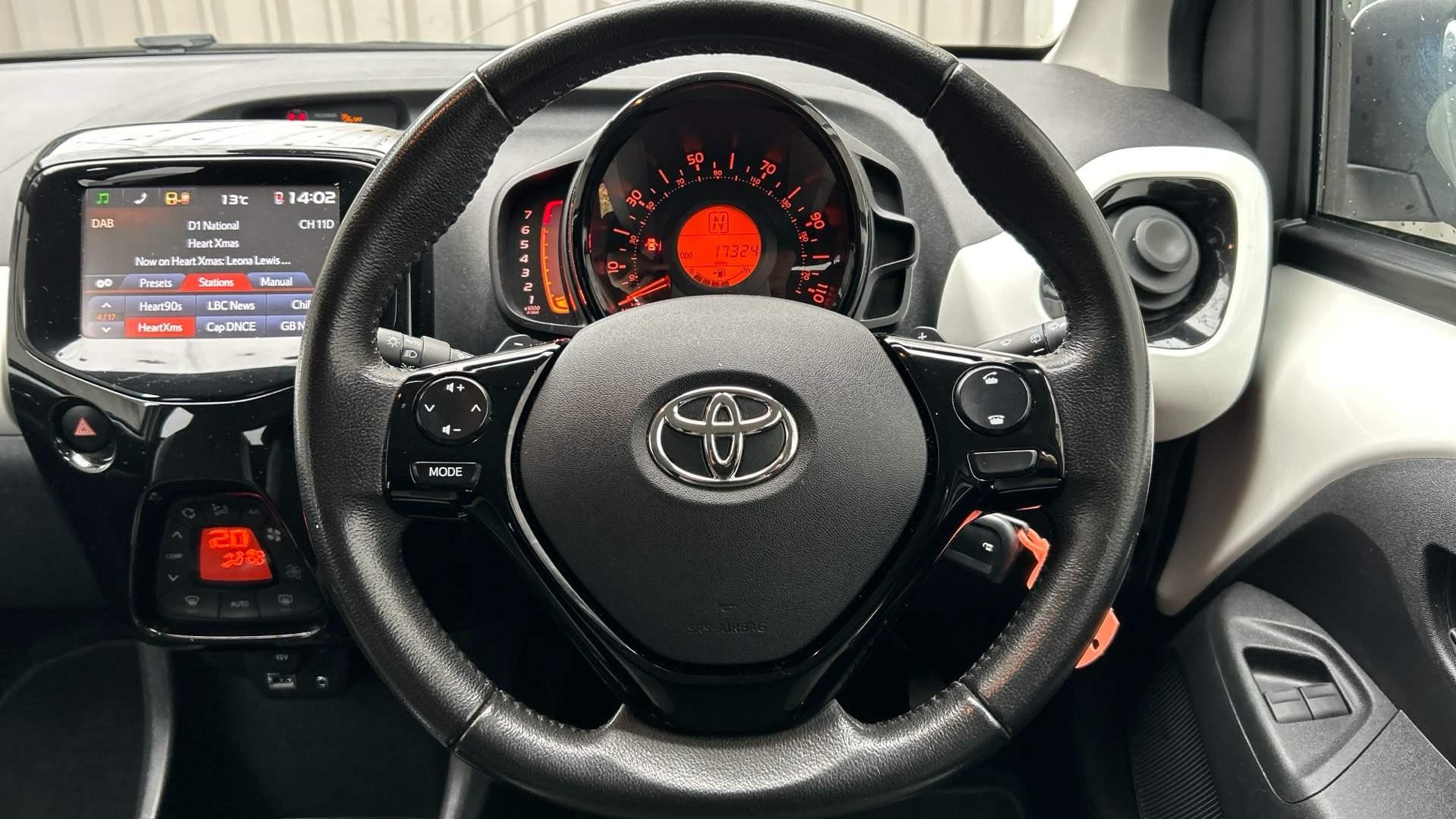 Toyota Aygo Image 14