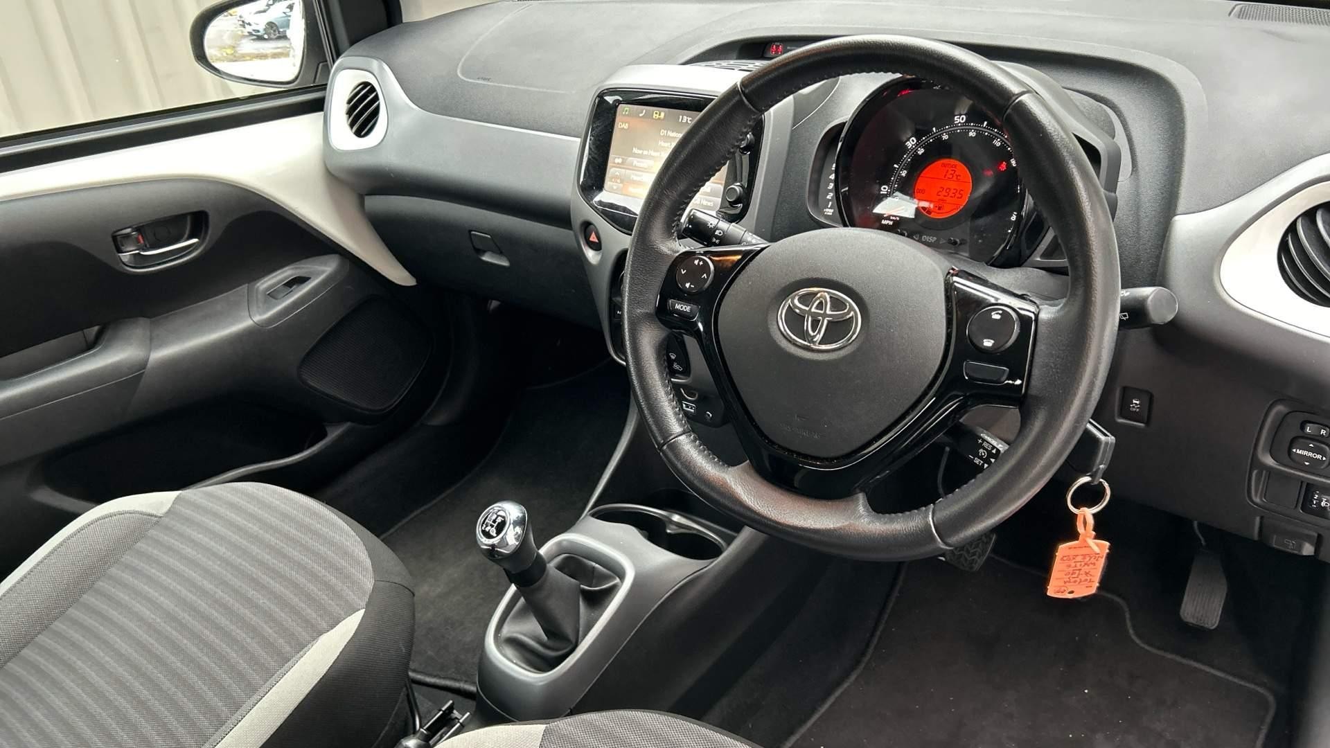 Toyota Aygo Image 12