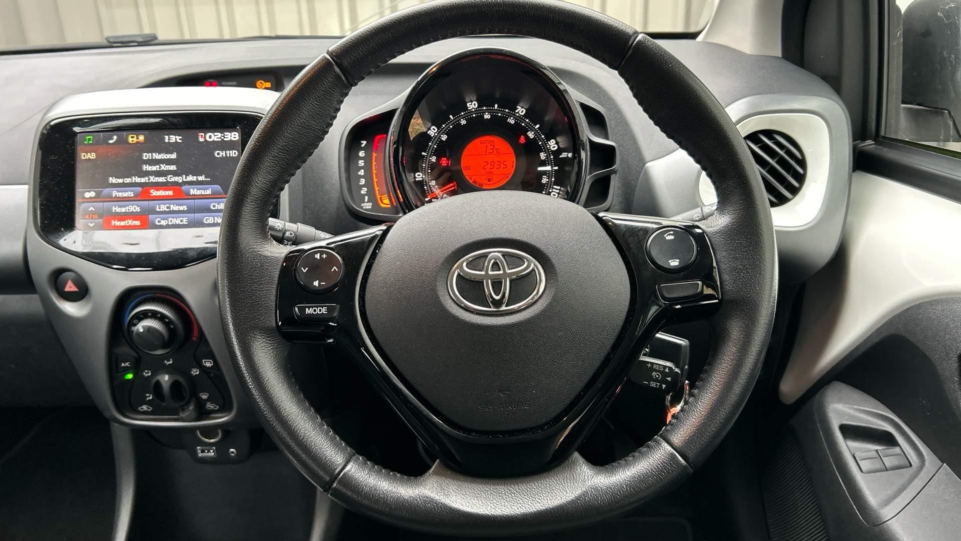 Toyota Aygo Image 14