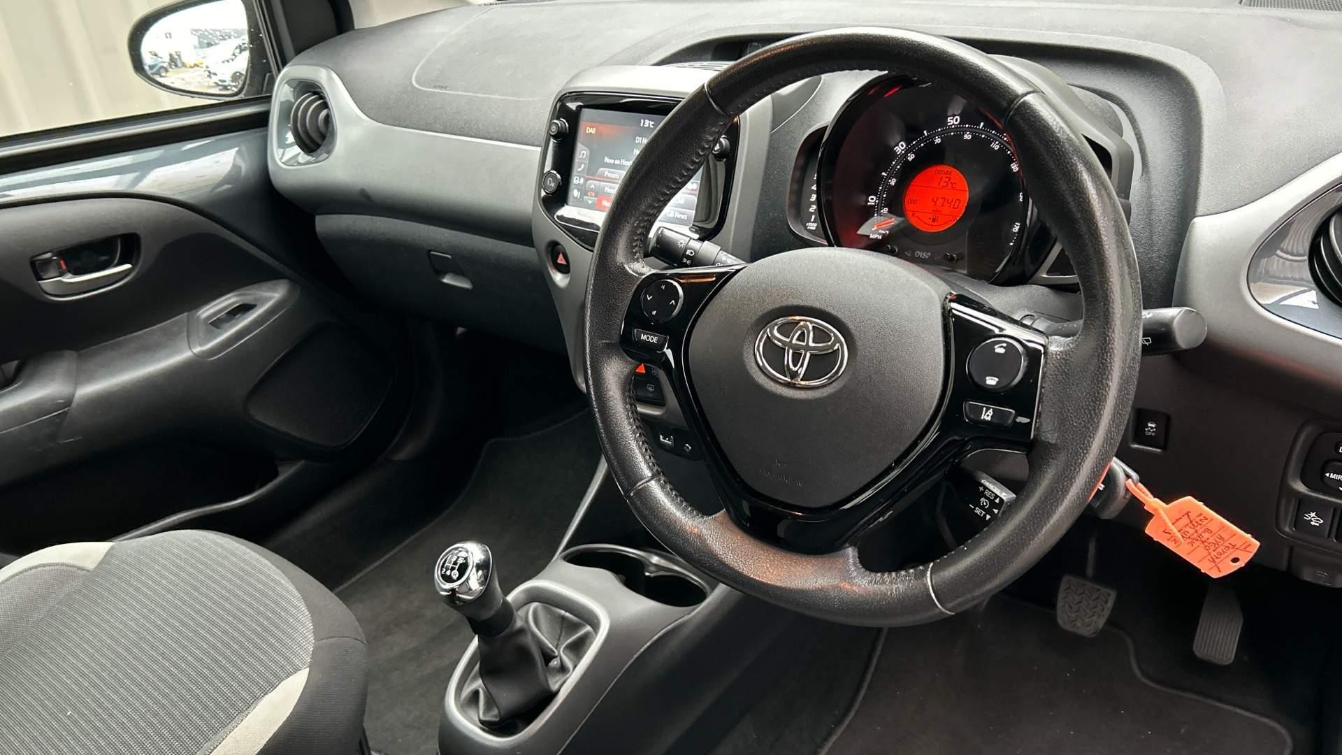 Toyota Aygo Image 12