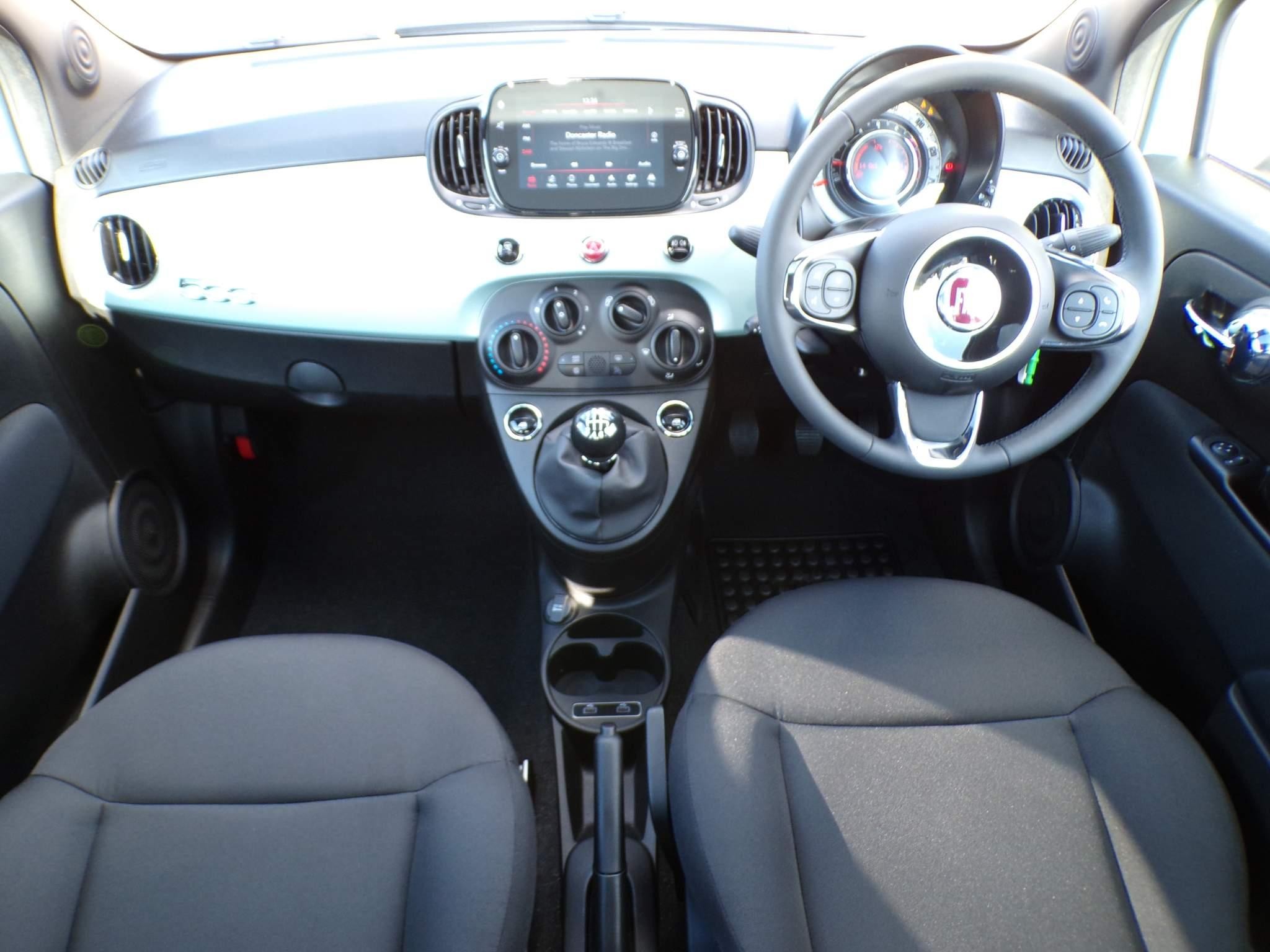 Fiat 500 Hybrid Image 12