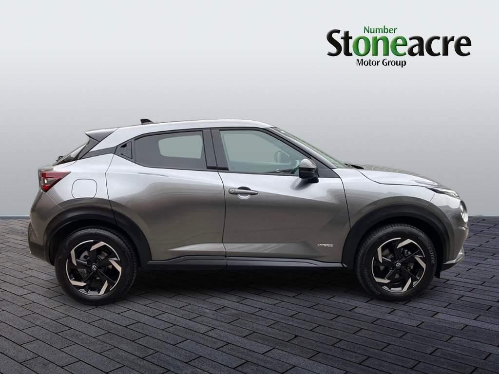 Nissan Juke Image 2