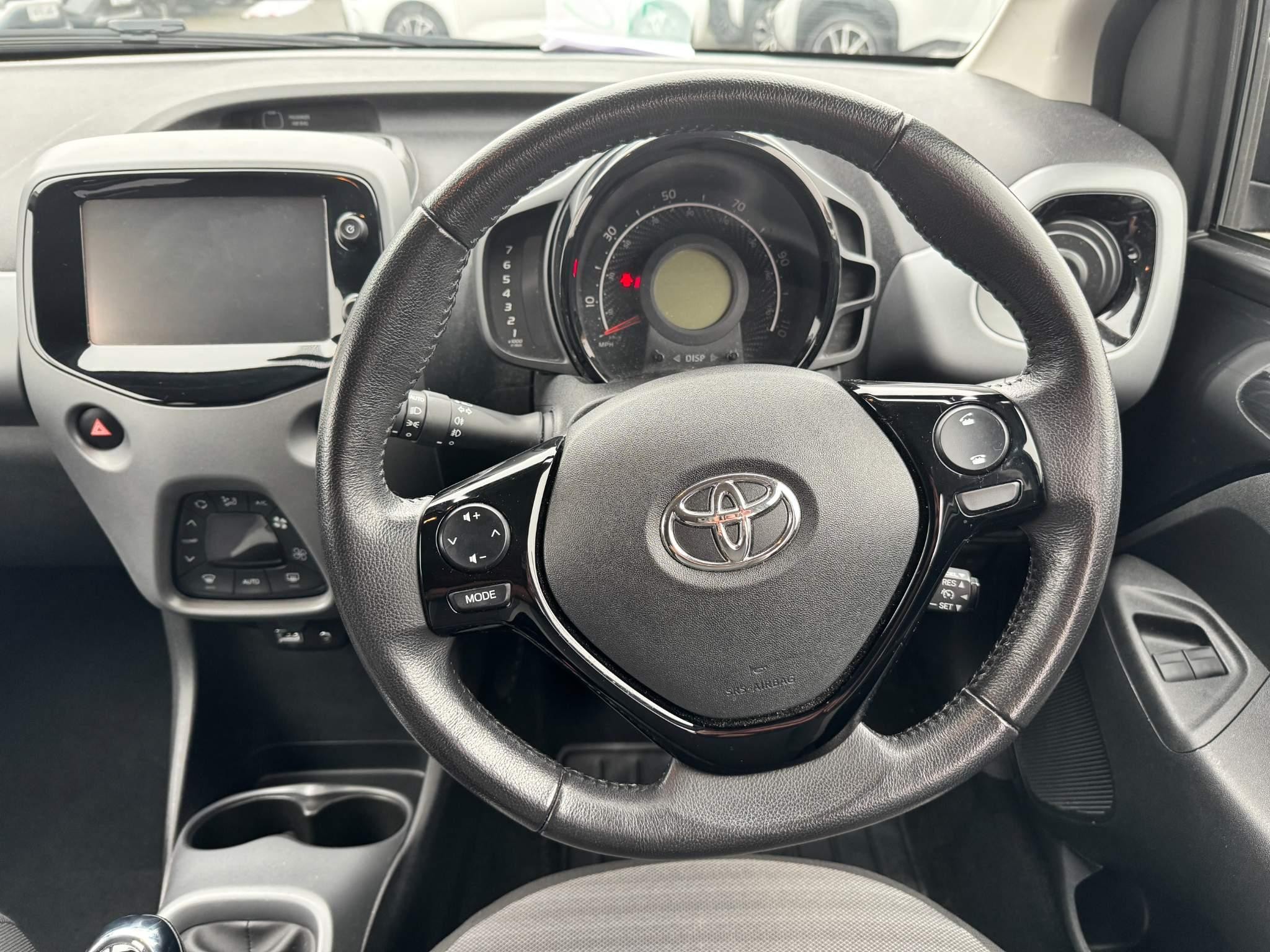 Toyota Aygo Image 19