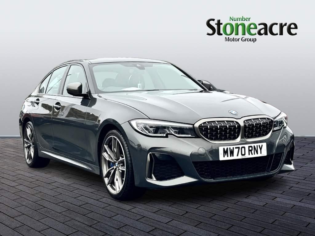 BMW 3 Series Image 1