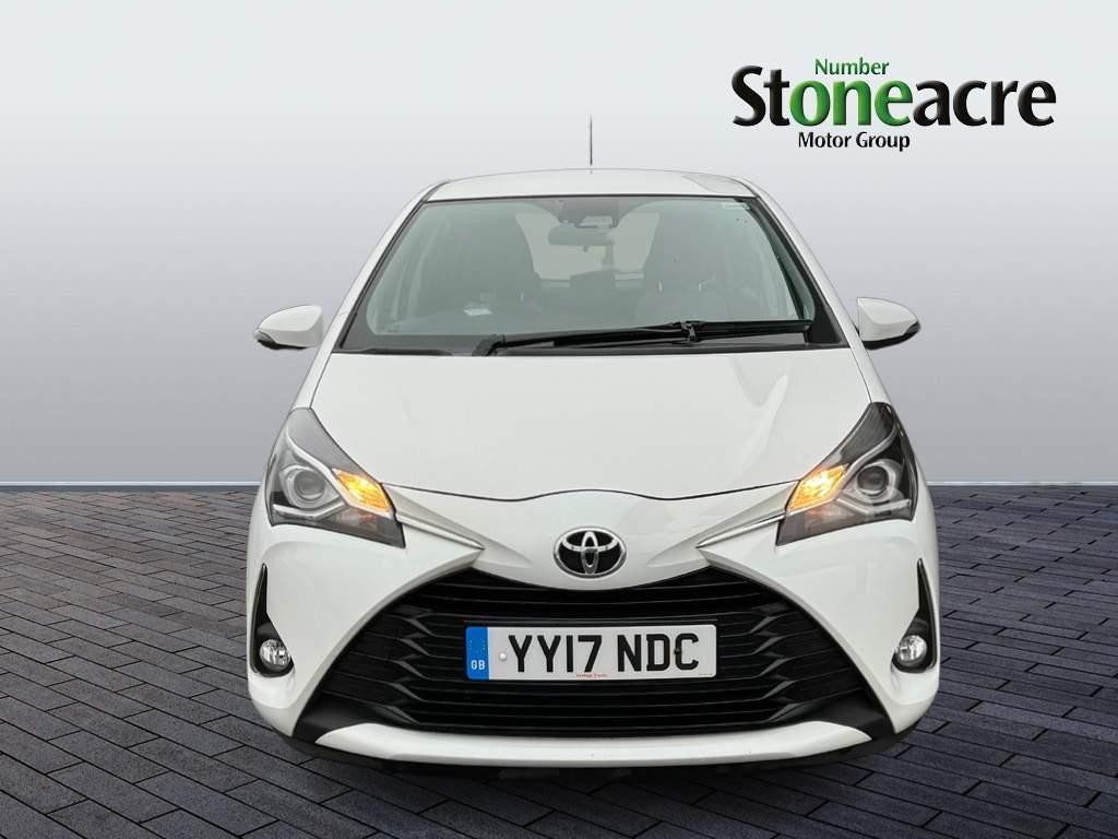 Toyota Yaris Image 8