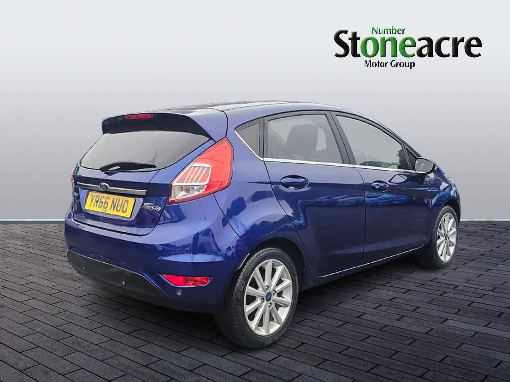 Ford Fiesta Image 3