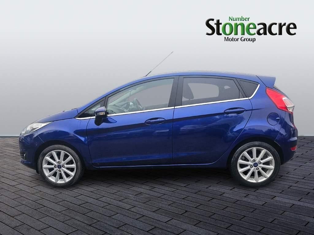 Ford Fiesta Image 6