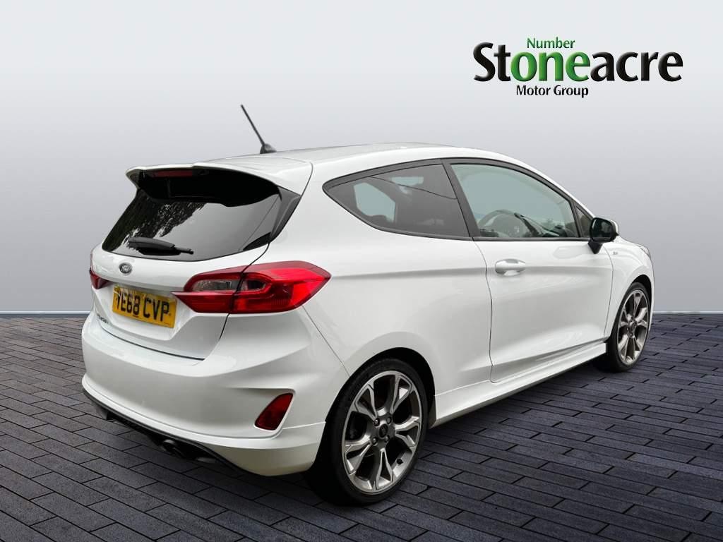 Ford Fiesta Image 3