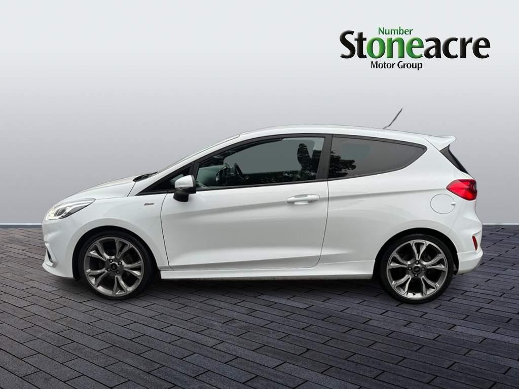 Ford Fiesta Image 6