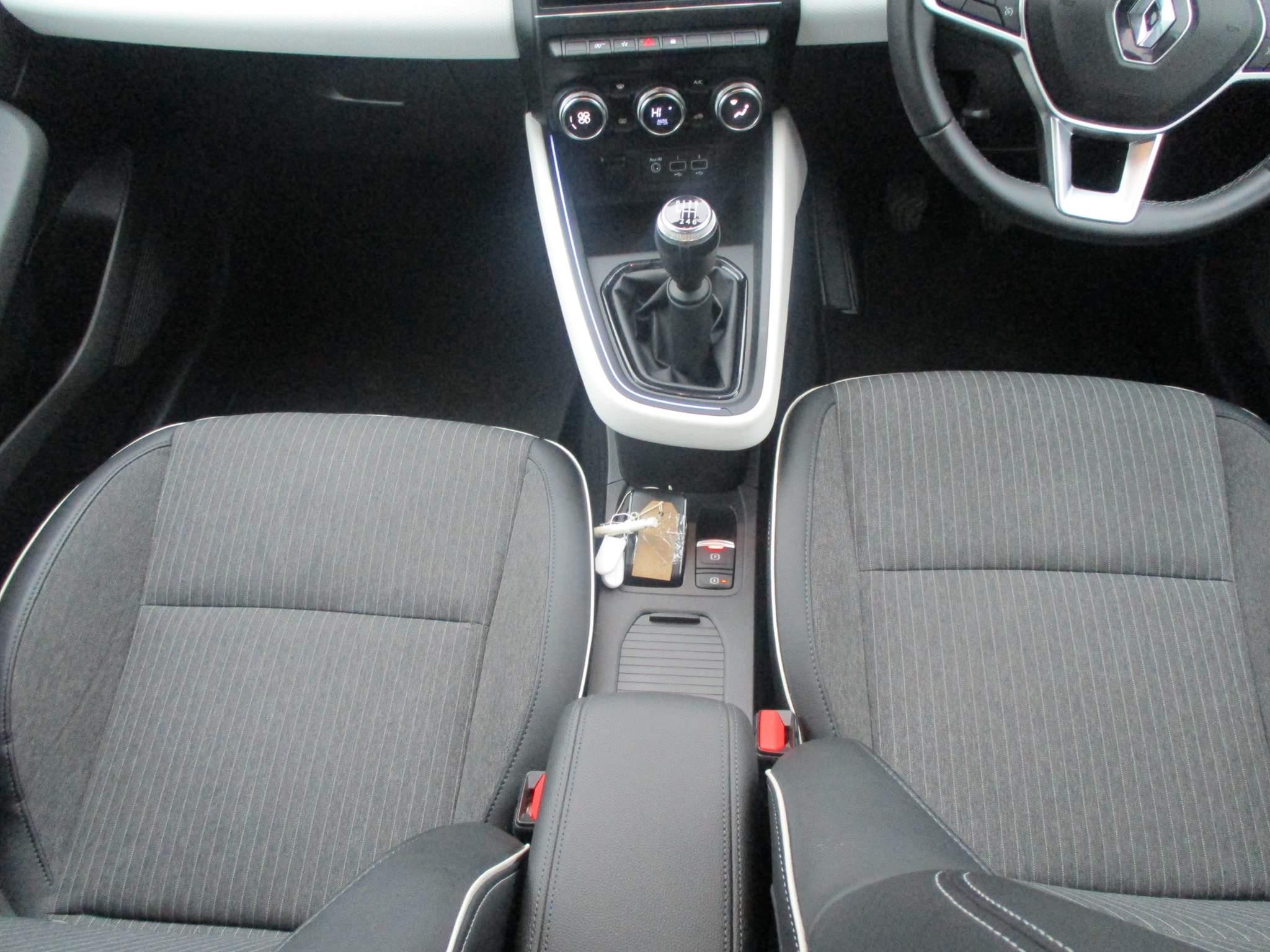 Renault Clio Image 15