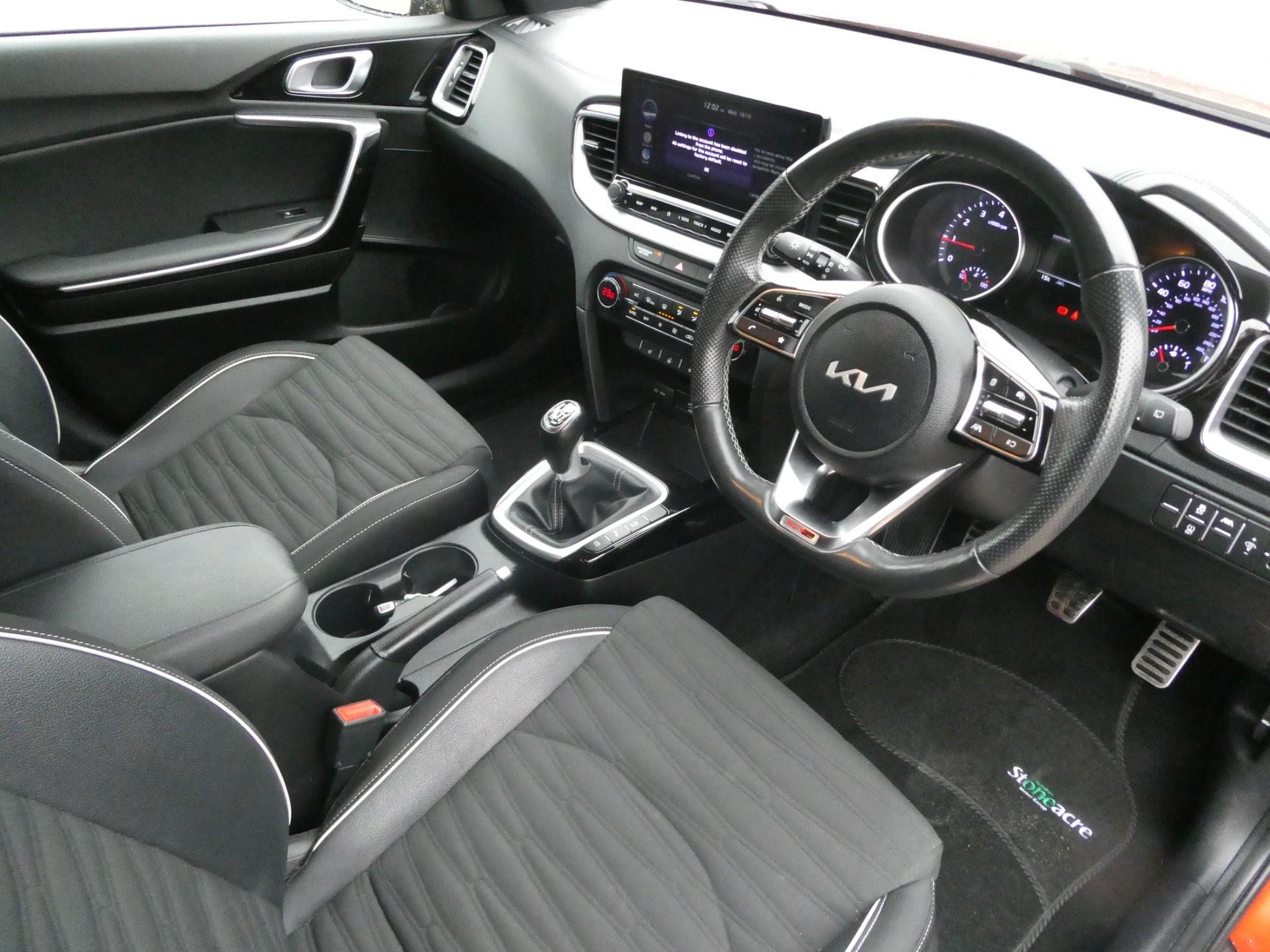 Kia Ceed Image 11