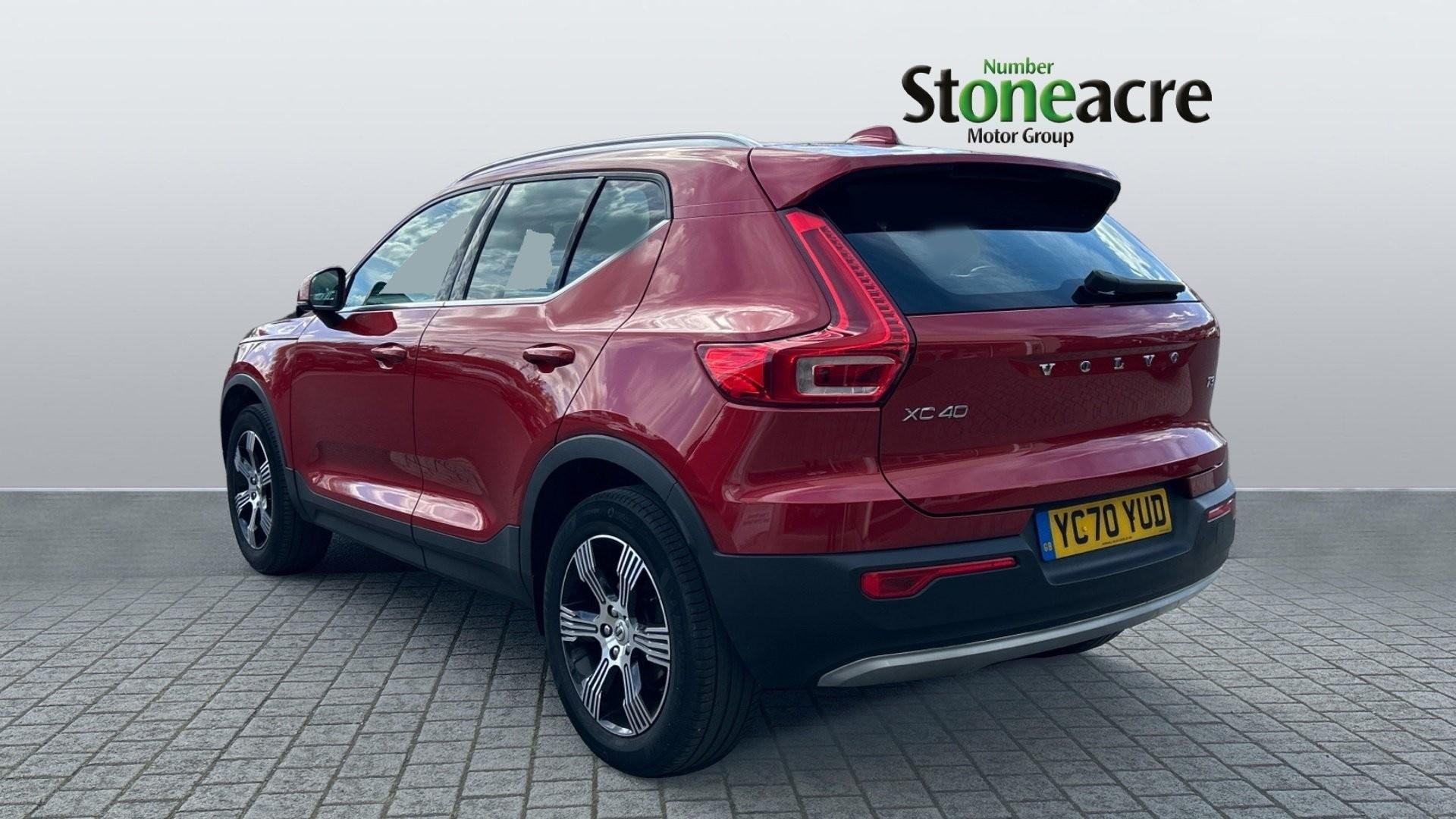 Volvo XC40 Image 2