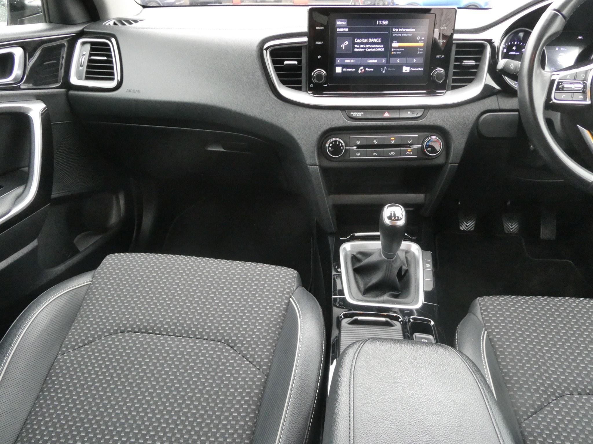 Kia XCeed Image 16