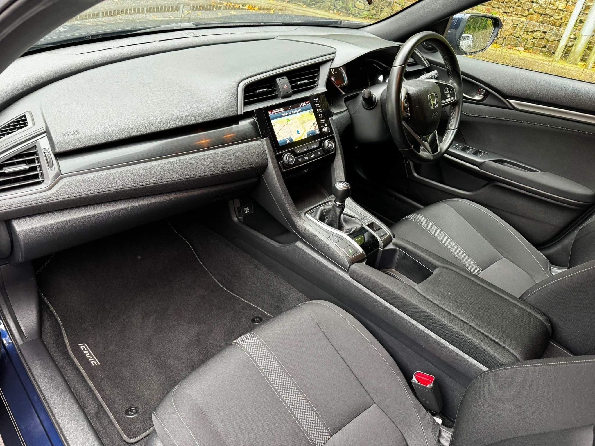 Honda Civic Image 21