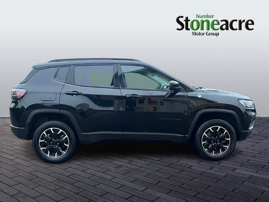 Jeep Compass Image 2