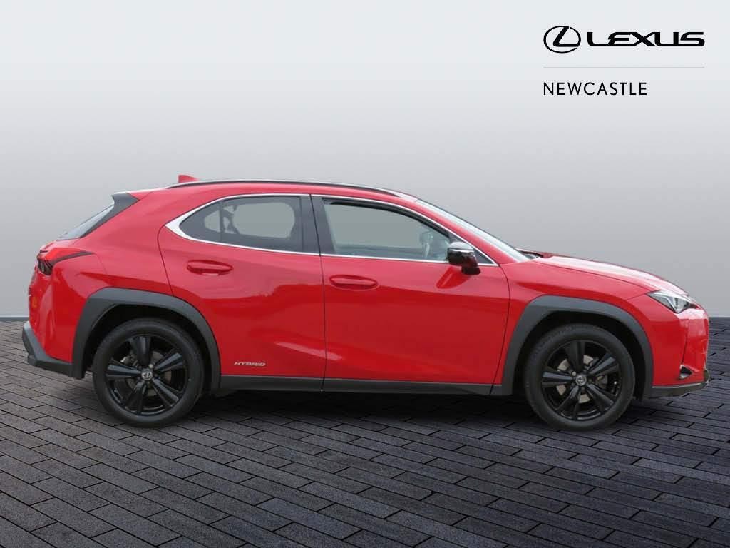 Lexus UX Image 4