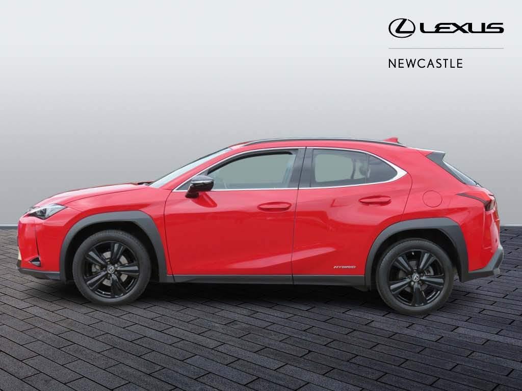 Lexus UX Image 8