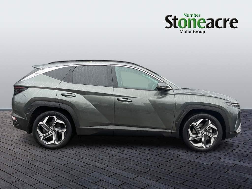 Hyundai TUCSON Image 2