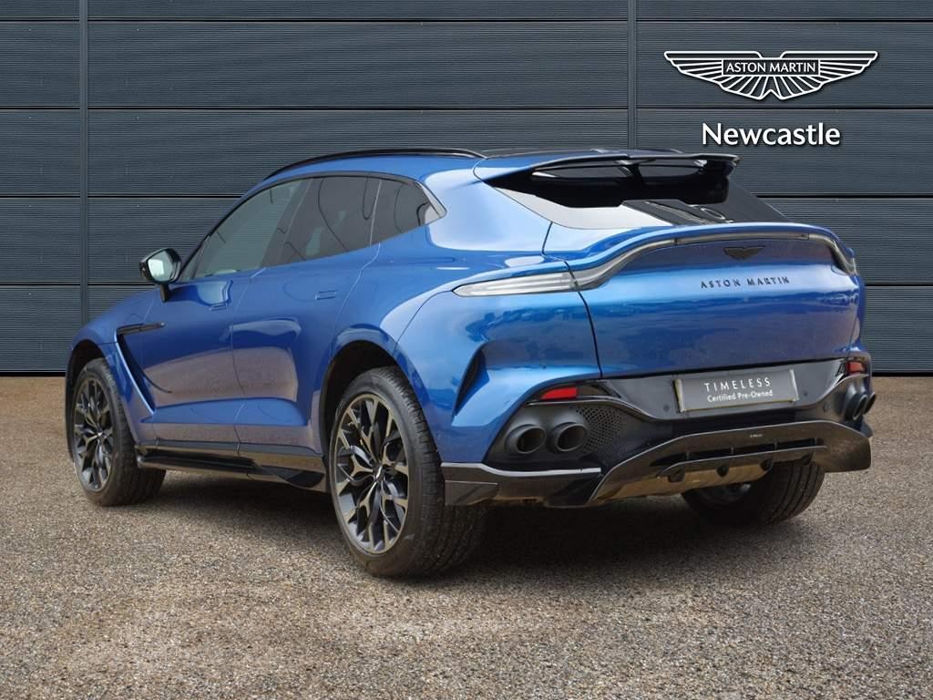 Aston Martin DBX Image 2