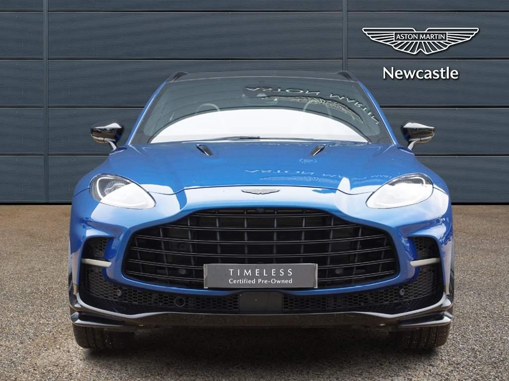 Aston Martin DBX Image 7