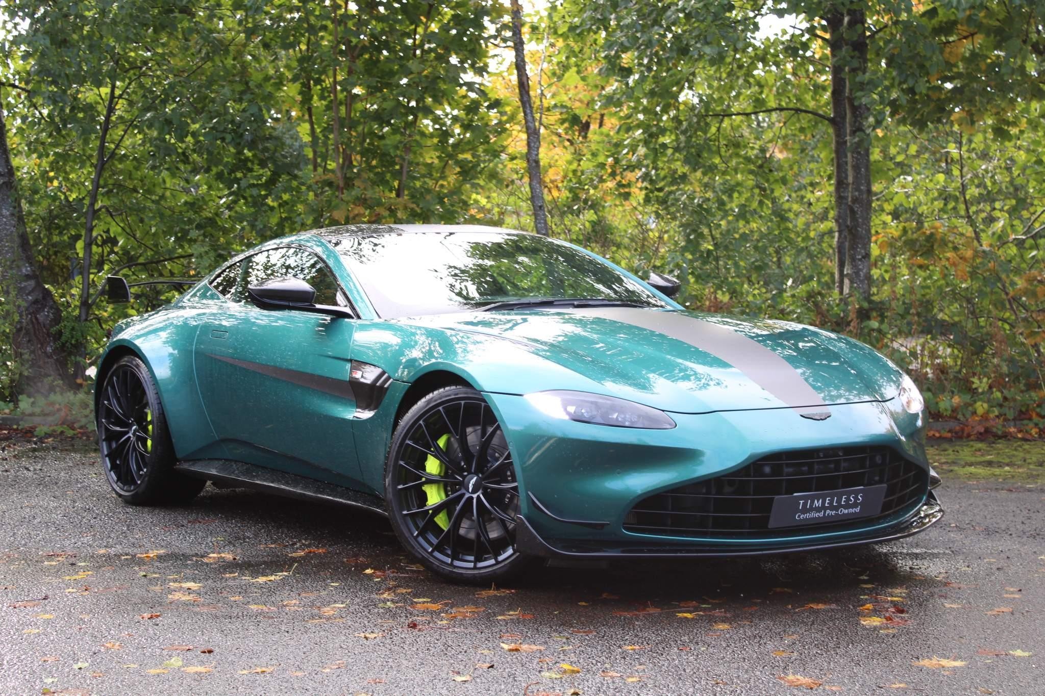 Aston Martin Vantage Image 5