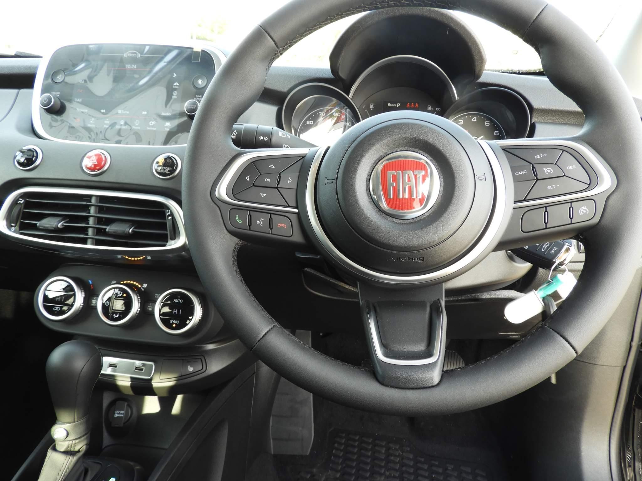 Fiat 500X Dolcevita Image 16