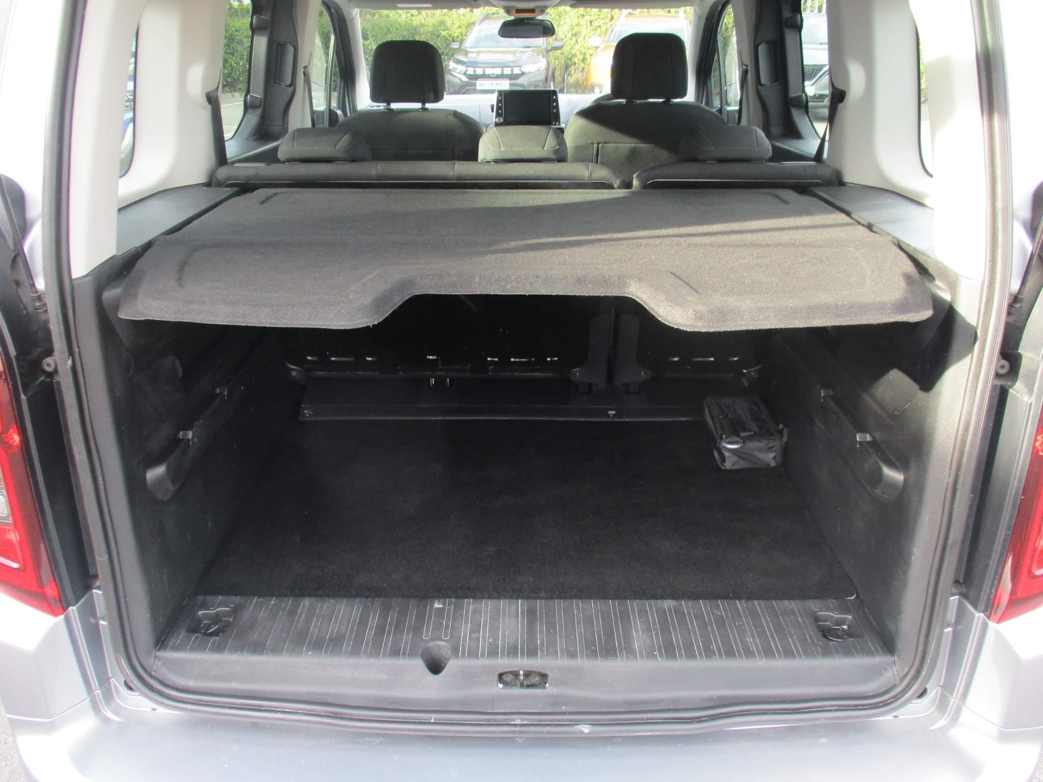 Vauxhall Combo Life Image 13