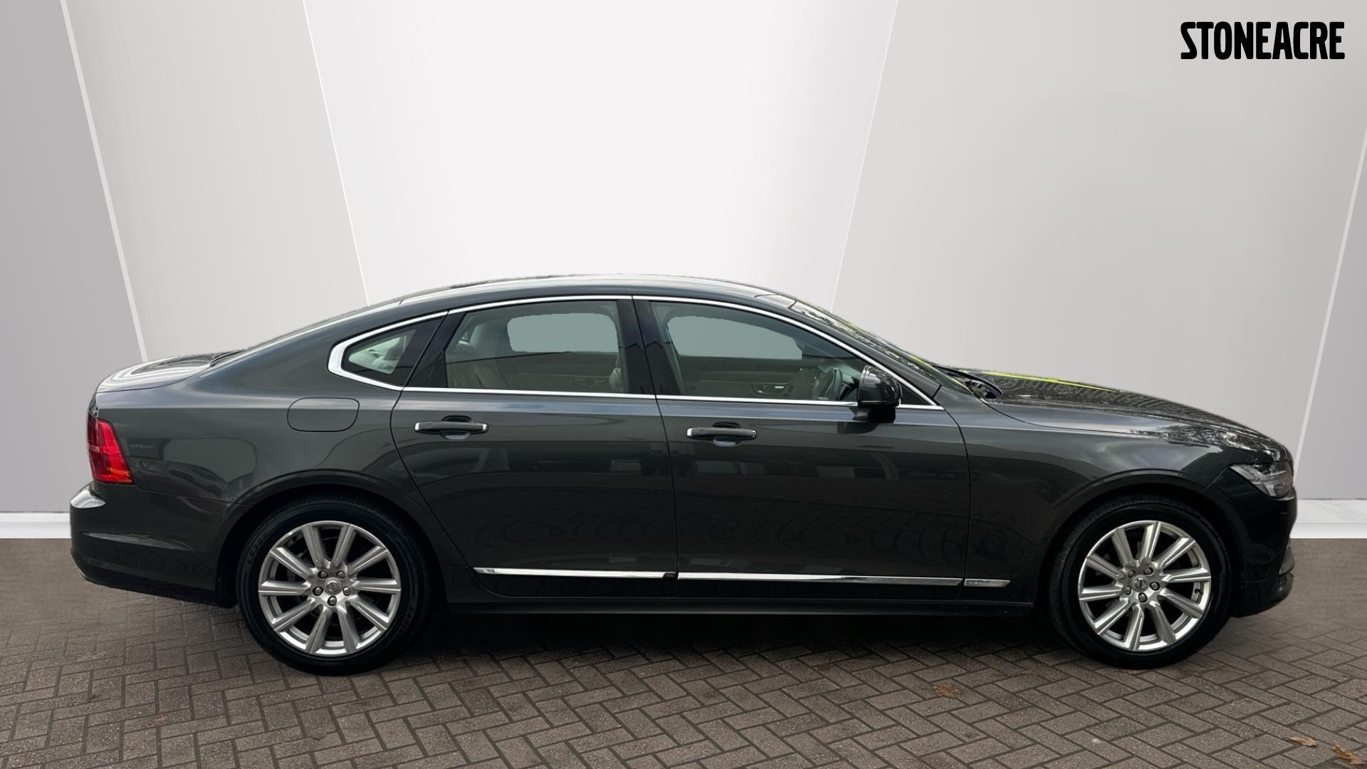 Volvo S90 Image 3