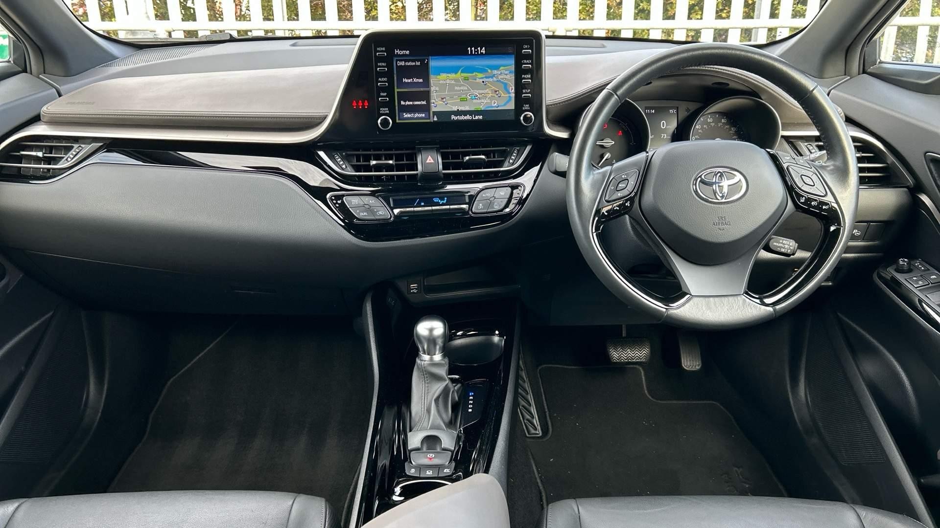 Toyota C-HR Image 9