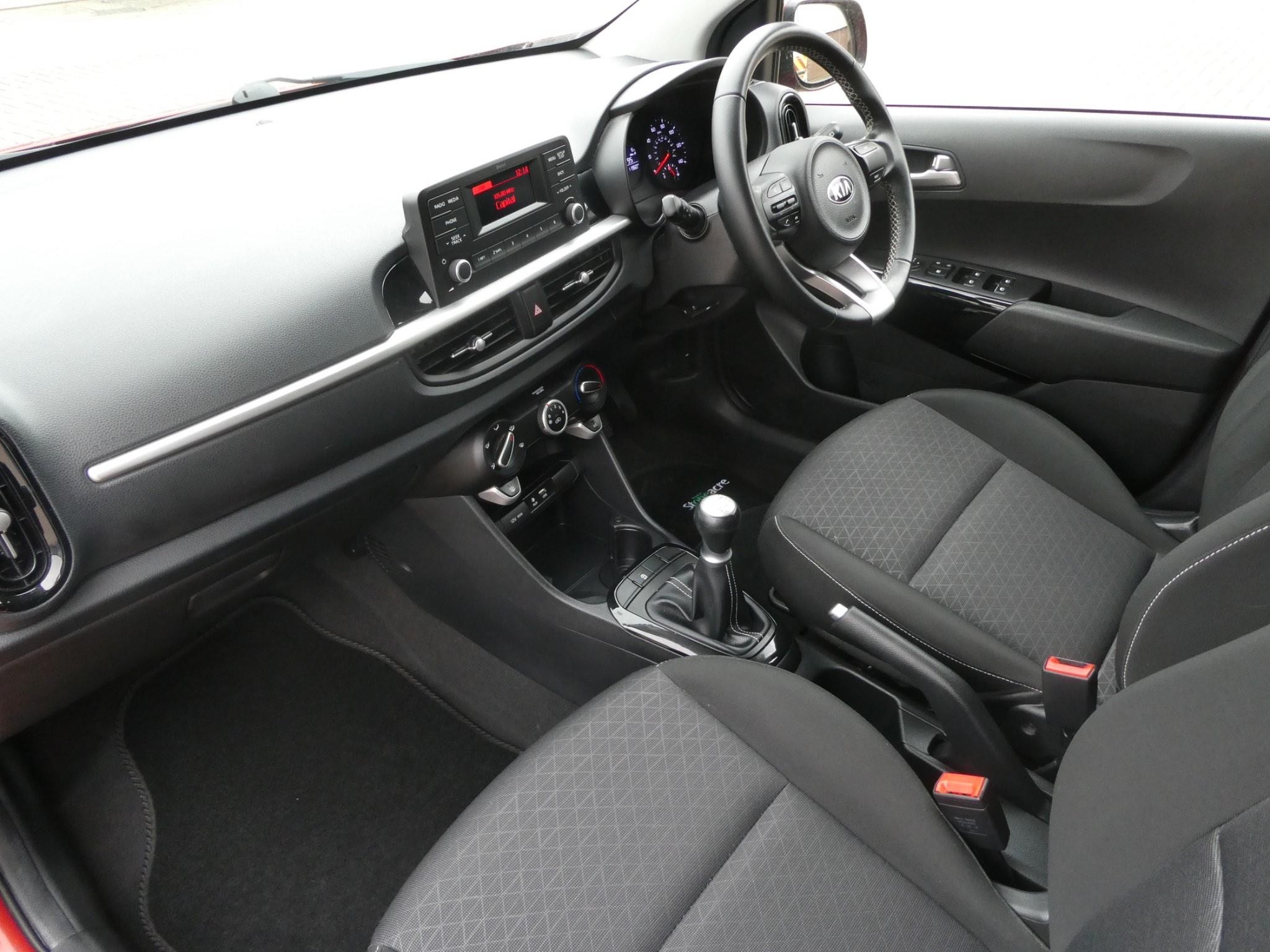 Kia Picanto Image 13