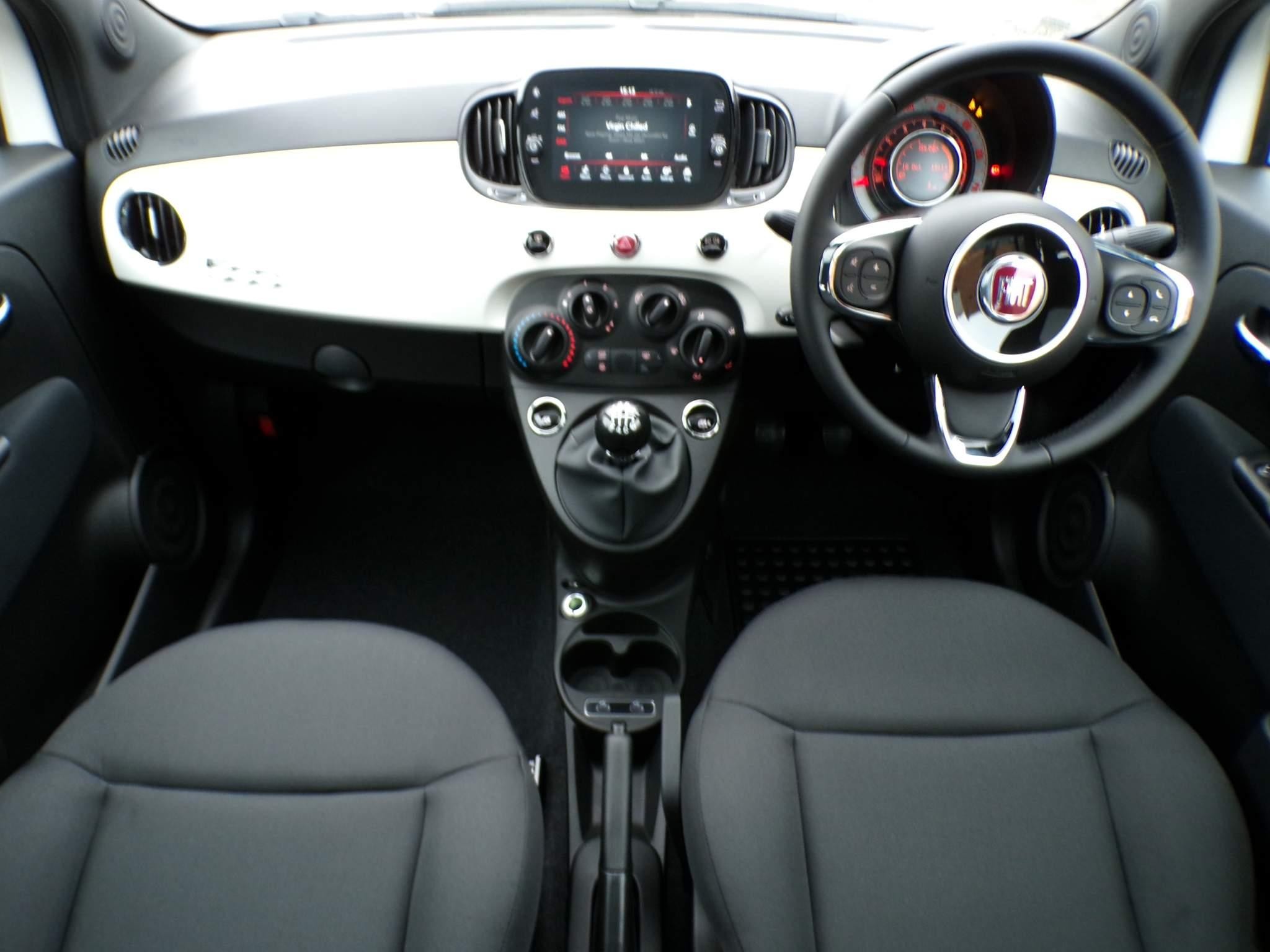 Fiat 500 Hybrid Image 11