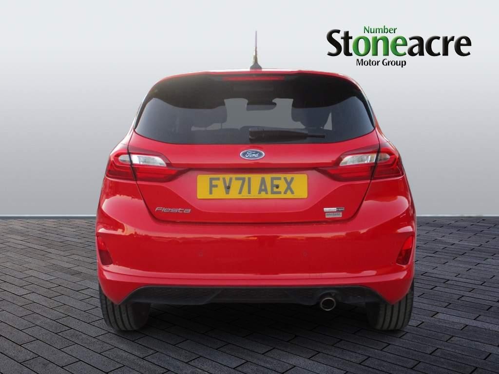 Ford Fiesta Image 4