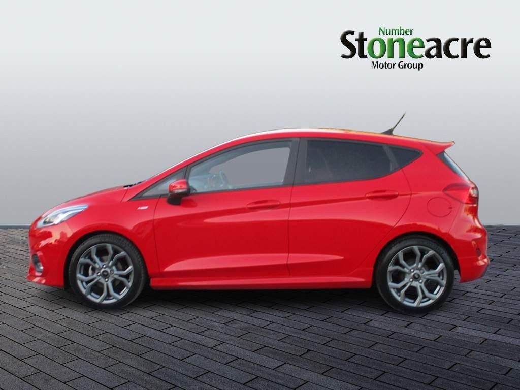 Ford Fiesta Image 6