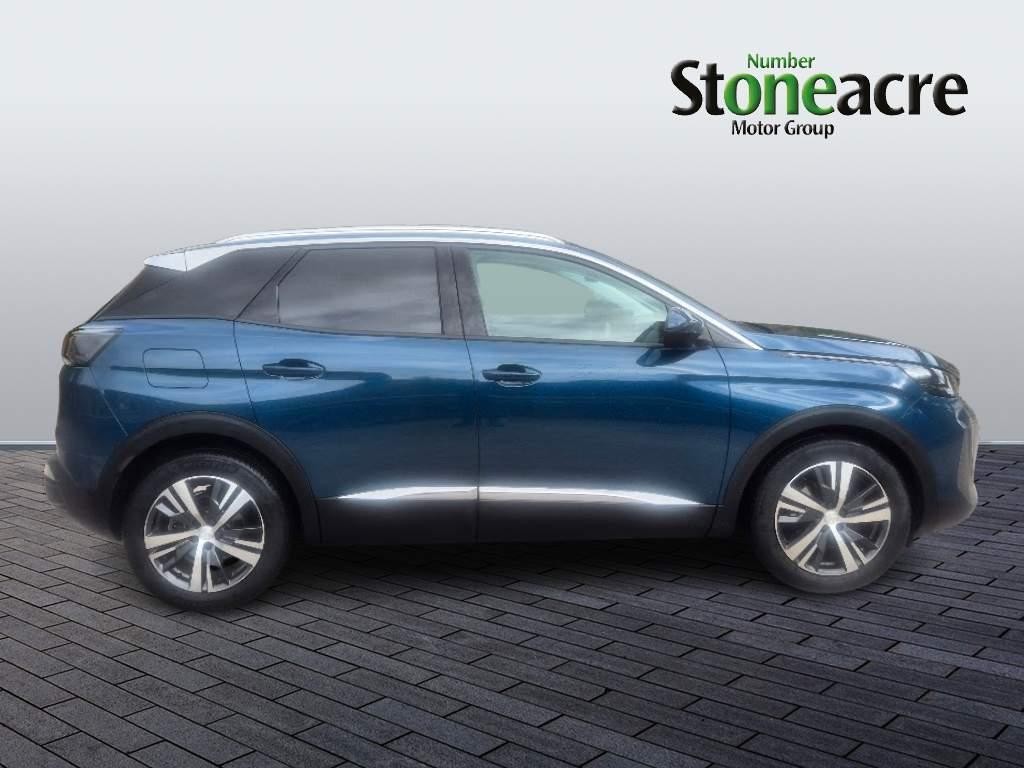 Peugeot 3008 Image 2