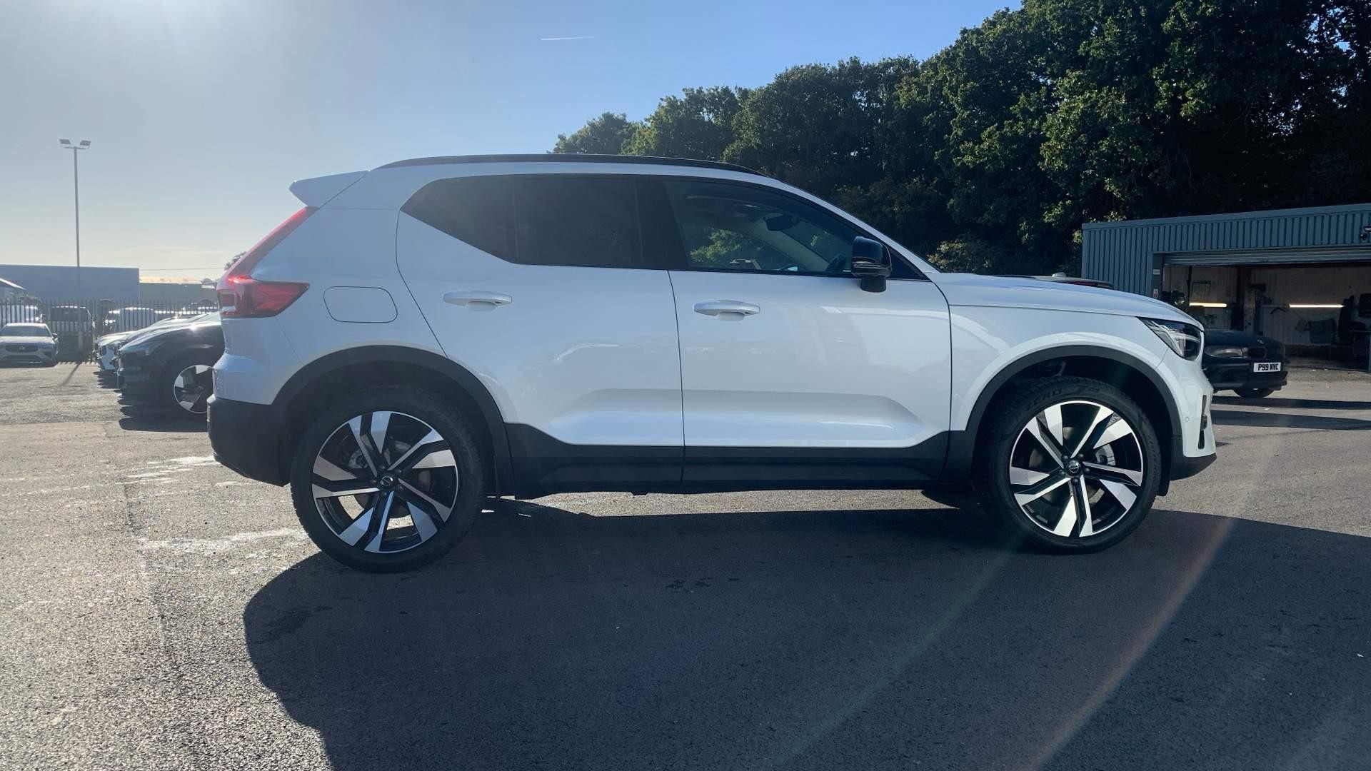 Volvo XC40 Image 3