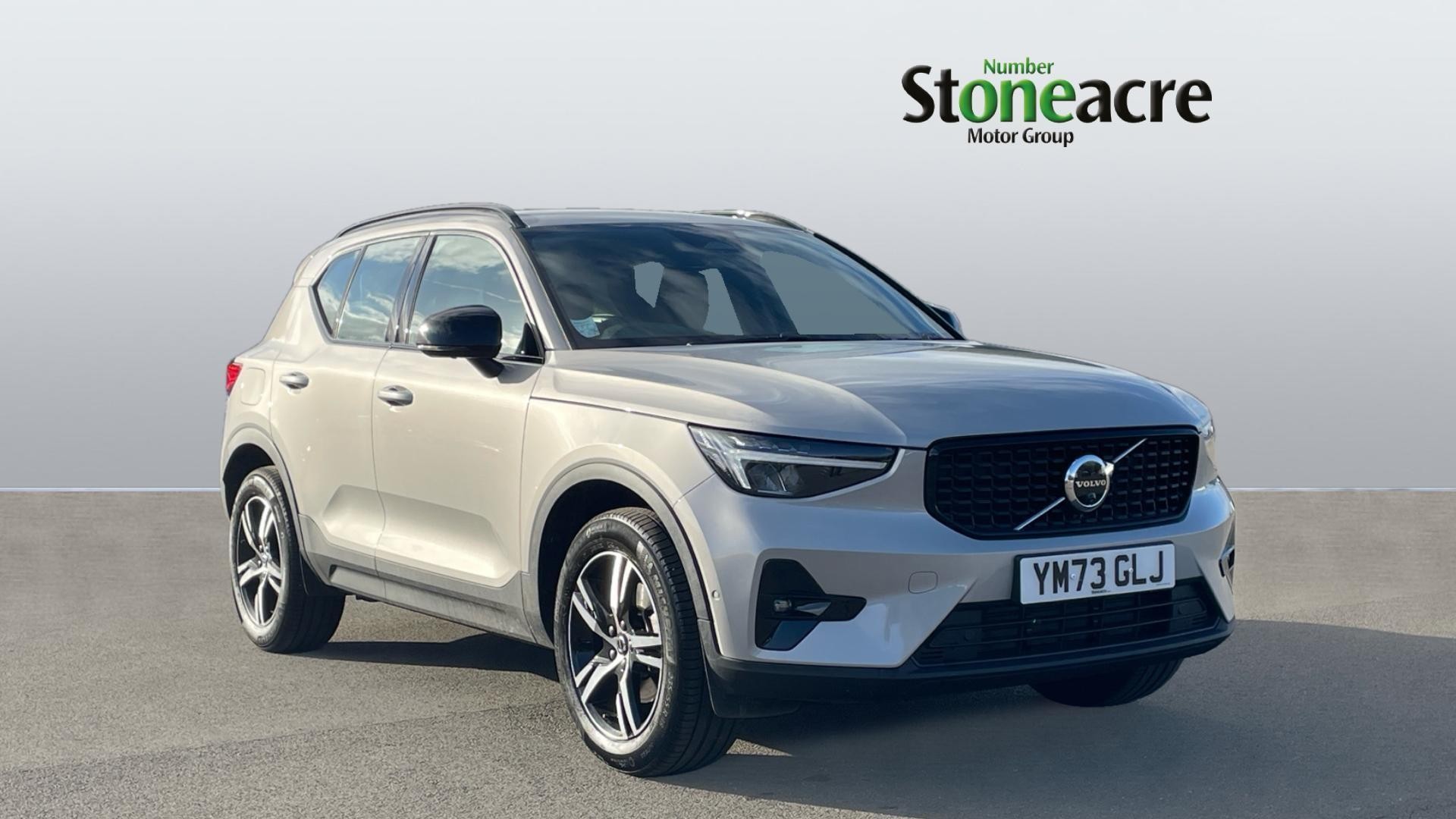 Volvo XC40 Image 1