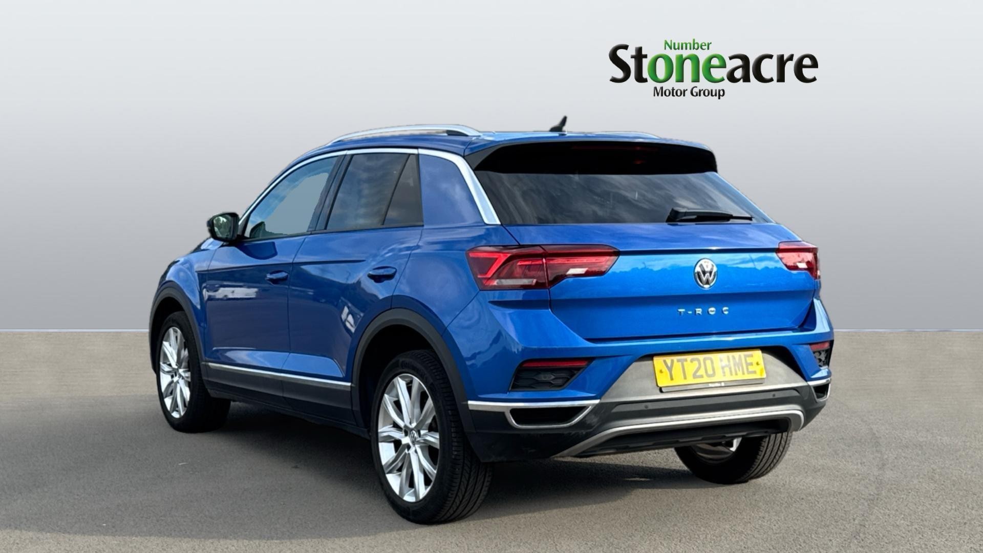 Volkswagen T-Roc Image 2