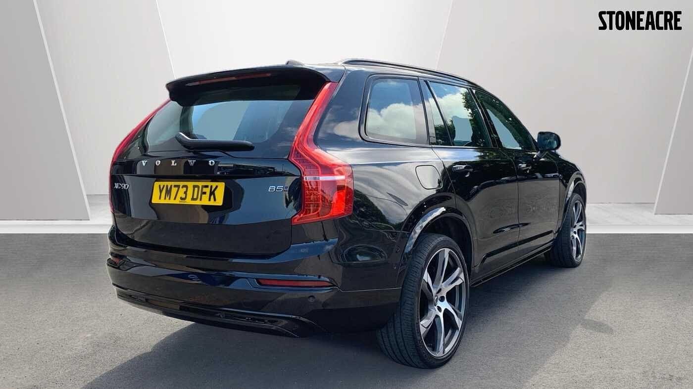 Volvo XC90 Image 8