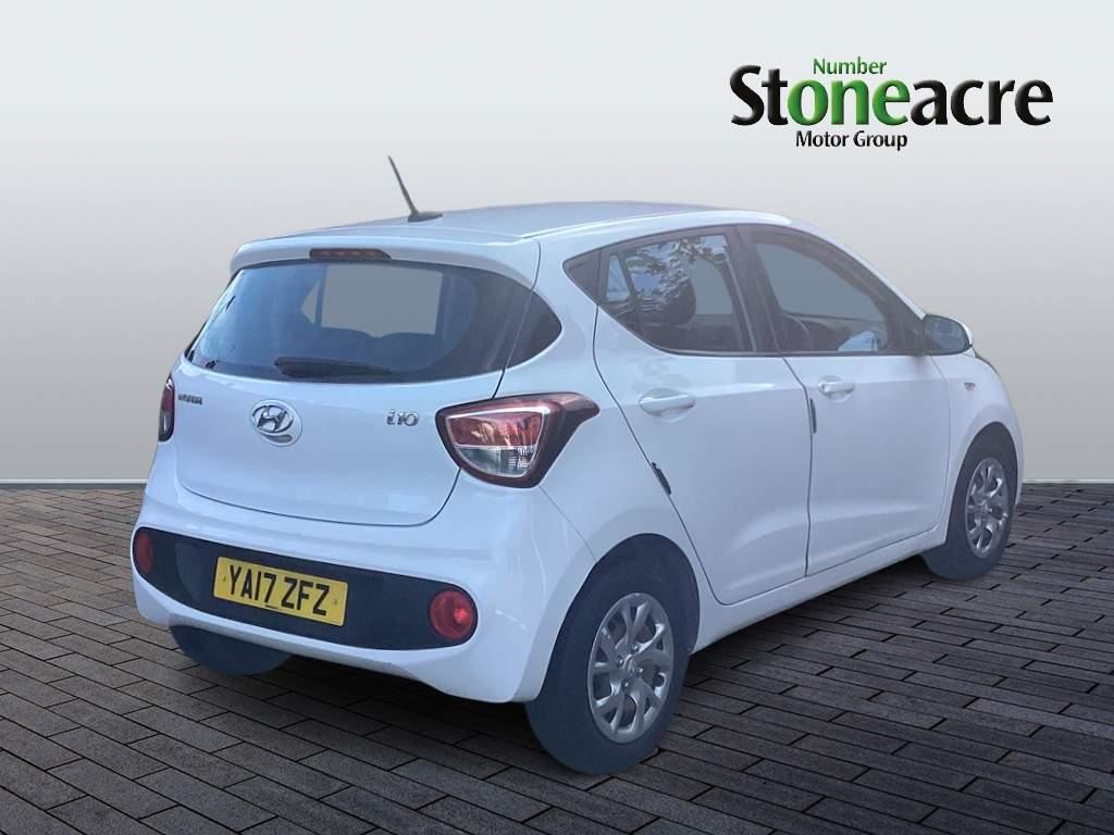 Hyundai i10 Image 3