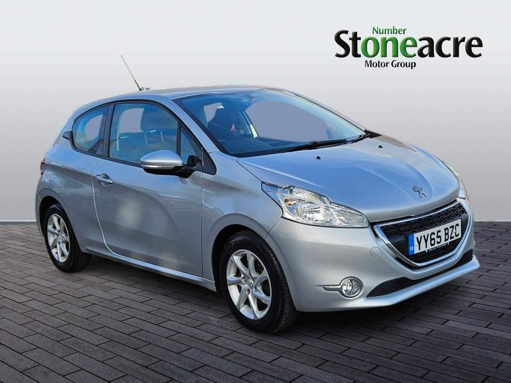 Peugeot 208 Image 1