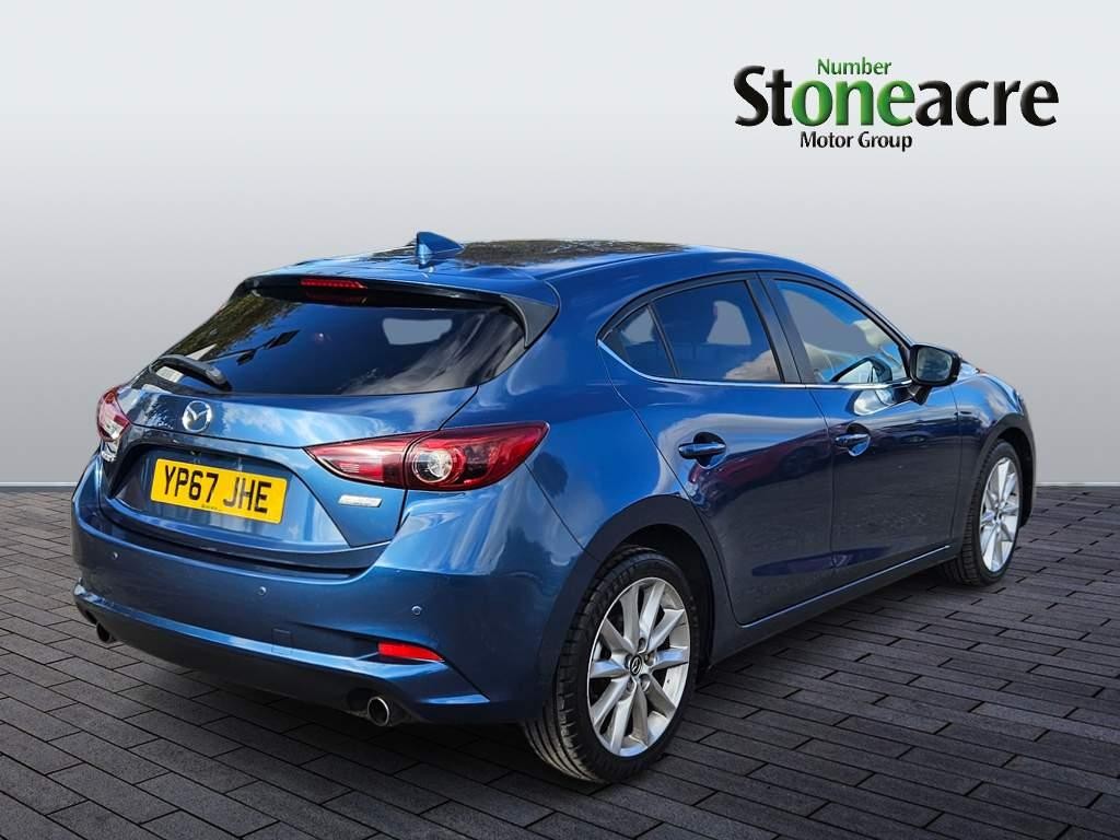 Mazda3 Image 3